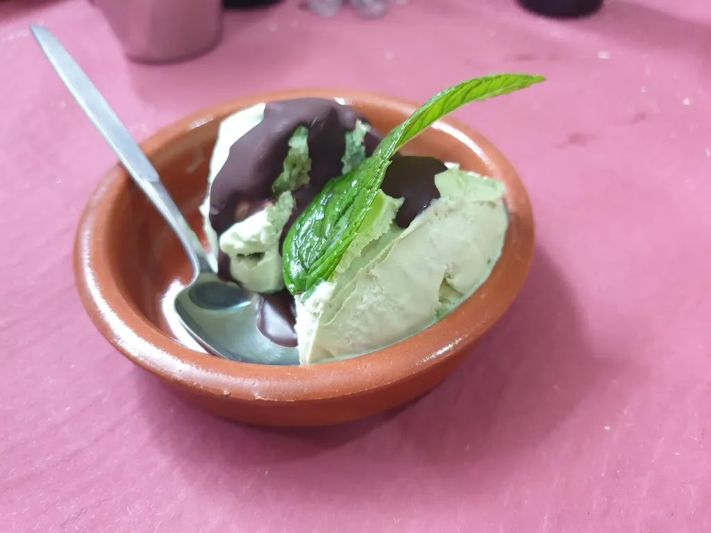 Rafaela Orta Castilla_Pico el Alar_Armallones_review