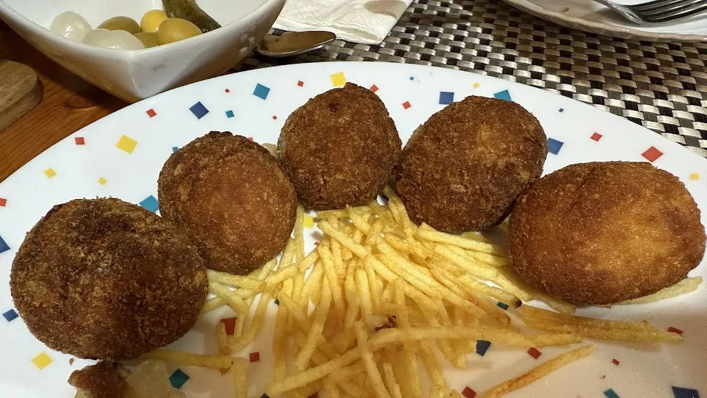 Miriam Lopez Lopez_Bar Galy_Atienza_recensione