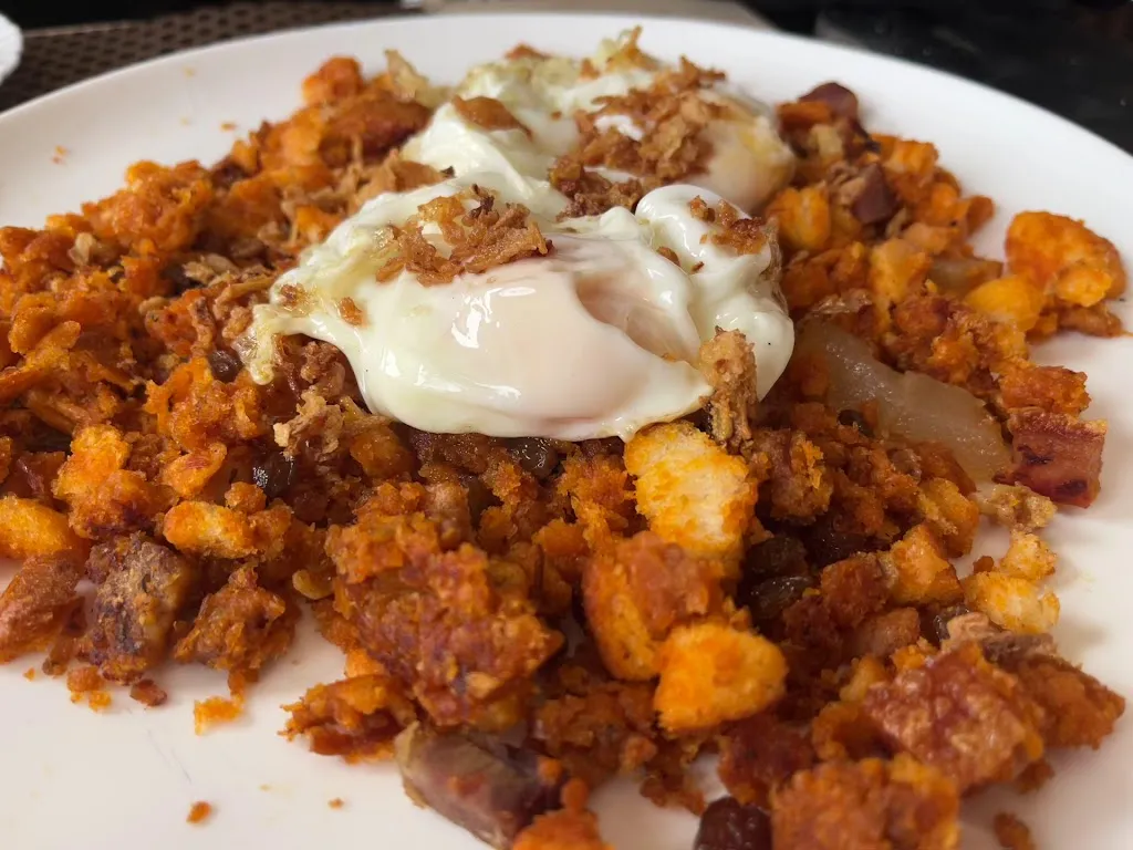 Bar Galy_Atienza_slider_image_2