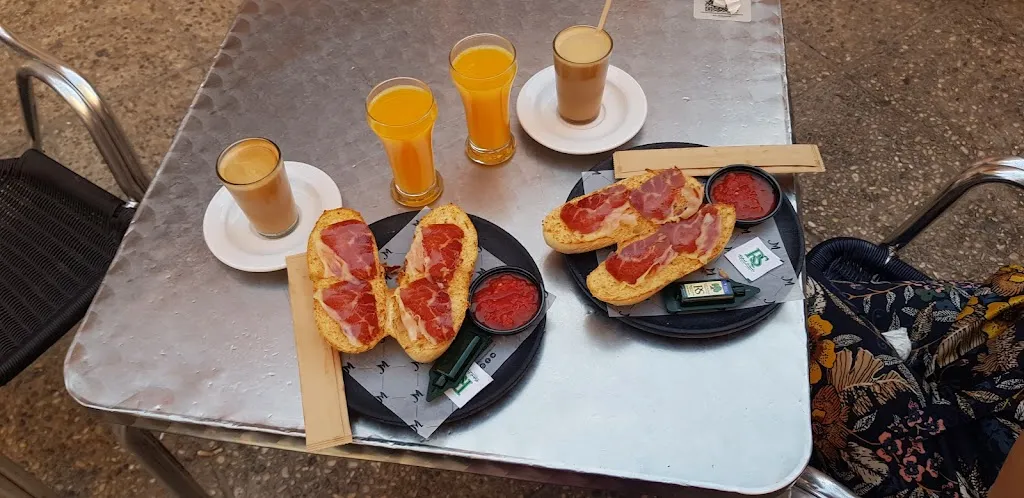 Menu_100 Montaditos_Atienza_image_9