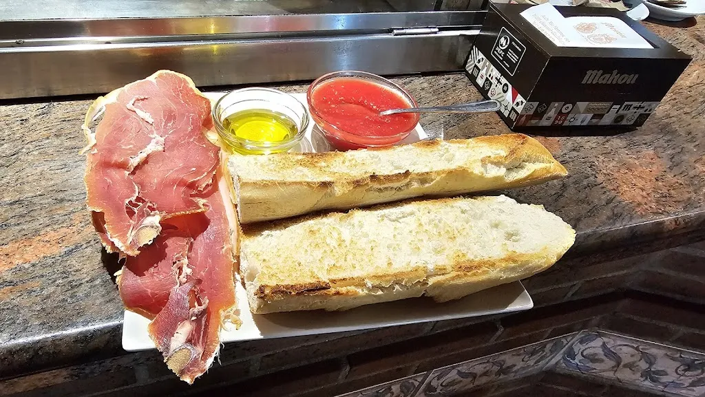 raul ciprian varvara_Mesón Restaurante Casa Alicia_Alovera_review