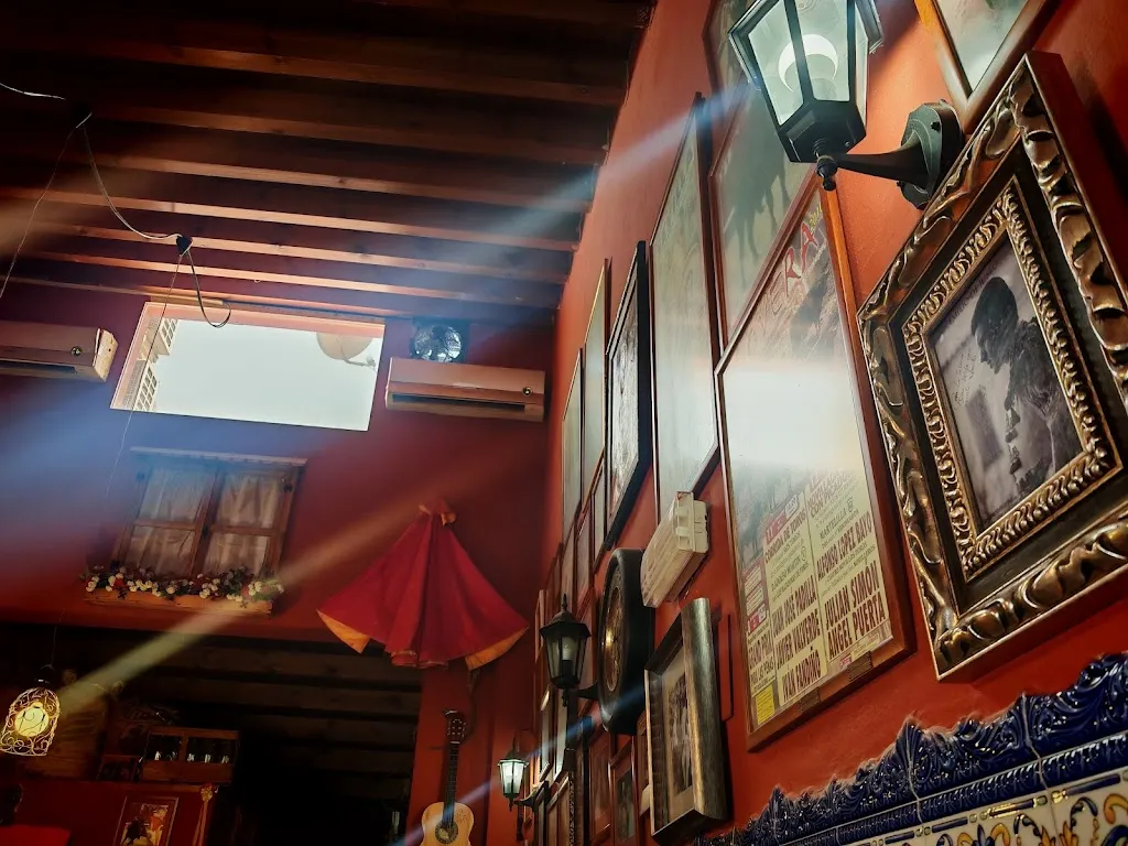 La Taberna de Juan Pablo restaurant in Alovera