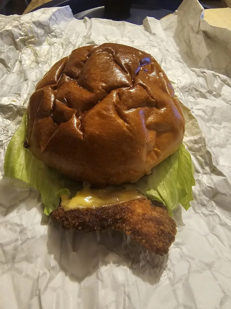 Menu_Hello Burger_Alovera_image_5