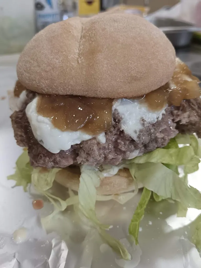 Asador de Pollos Tio Kiriko restaurant in Alovera