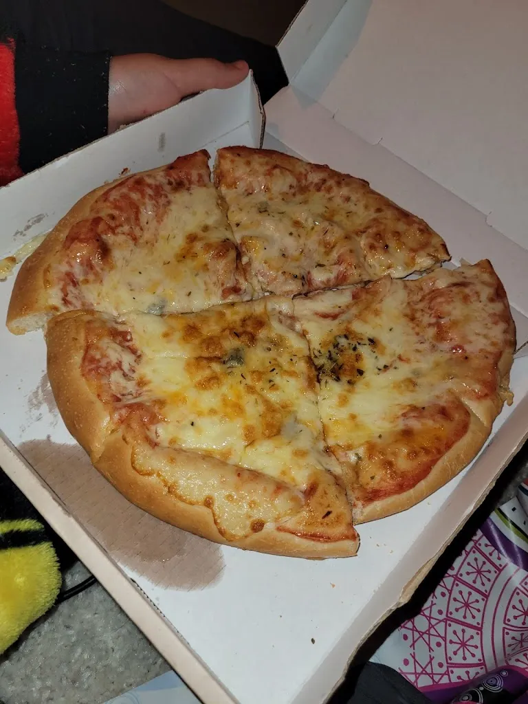 Bárbara Calleja_Restaurante Pizzería Élite_Alovera_review