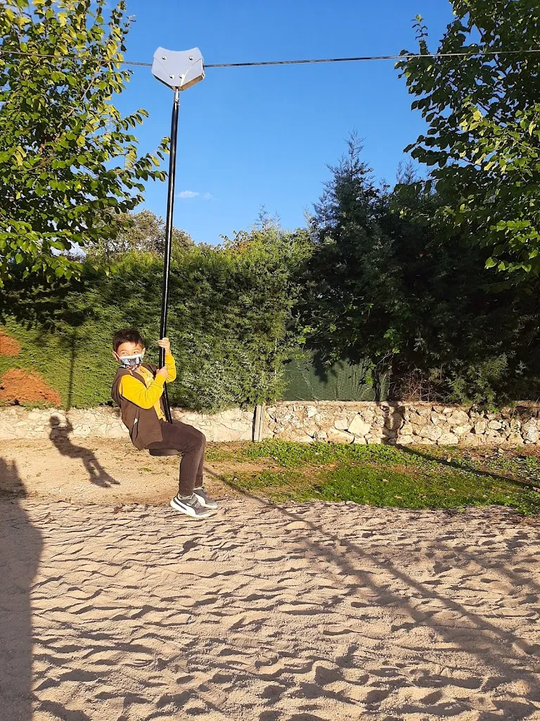 Yenny Zapata_Club Social El Olmillo Loranca de Tajuña_Armuña de Tajuña_review