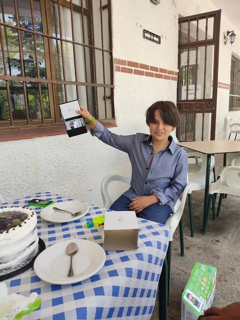 MJ S.G._Club Social El Olmillo Loranca de Tajuña_Armuña de Tajuña_review