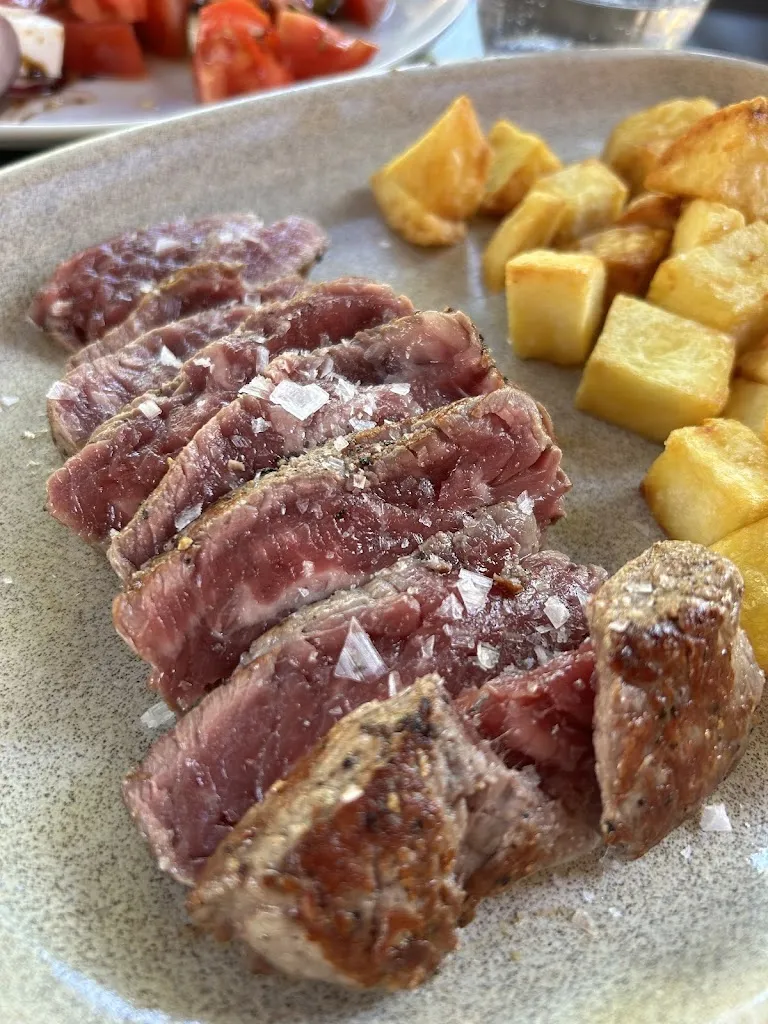 Luis Acosta Lebsanft_El Rincón del Ungría_Armuña de Tajuña_recensione