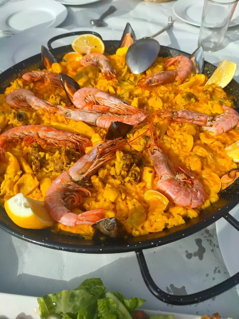 Fernando s b_Bar Restaurante Los Manantiales_Armuña de Tajuña_review