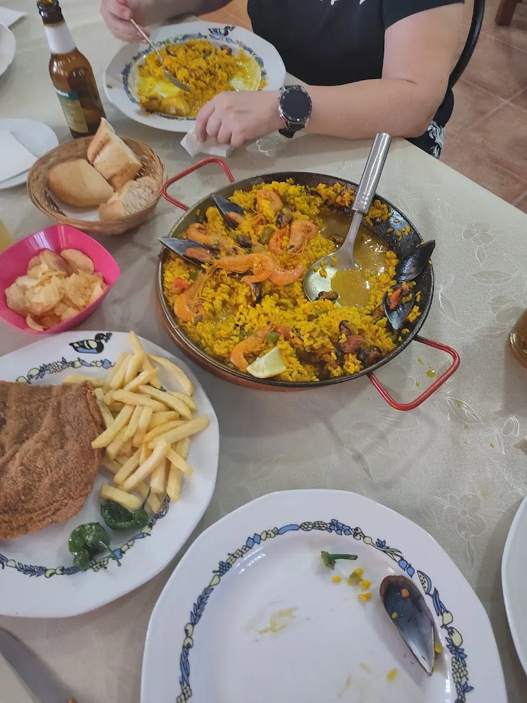 Bar Restaurante Los Manantiales_Armuña de Tajuña_slider_image_3