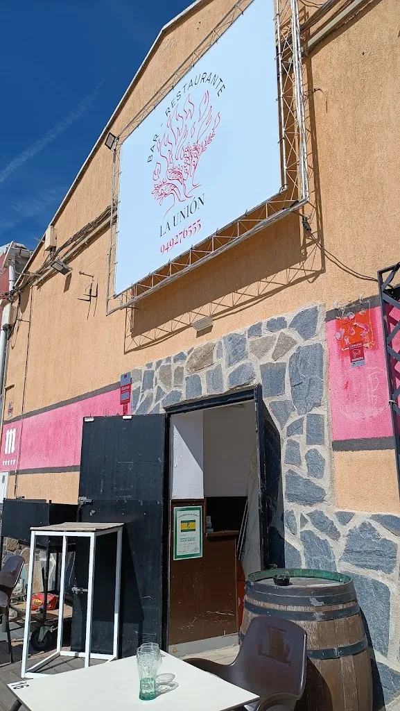 José M. Hdez._Bar-restaurante la unión_Armuña de Tajuña_review