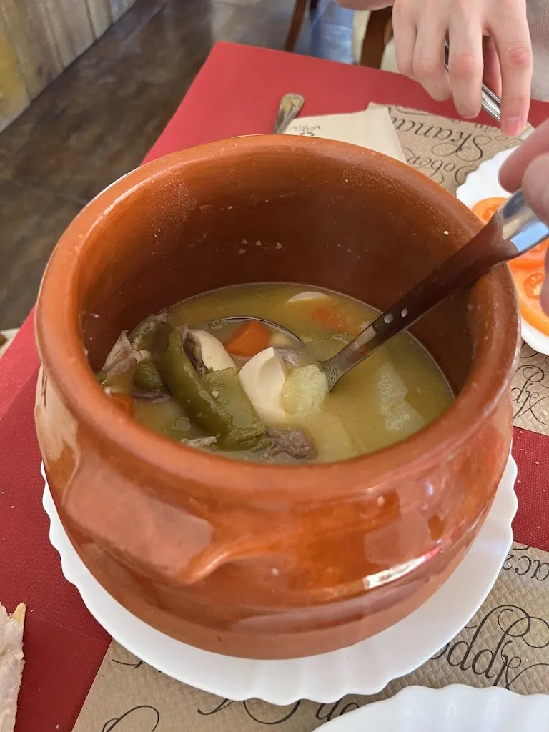 C Sil_El puchero de Dani_Armuña de Tajuña_review