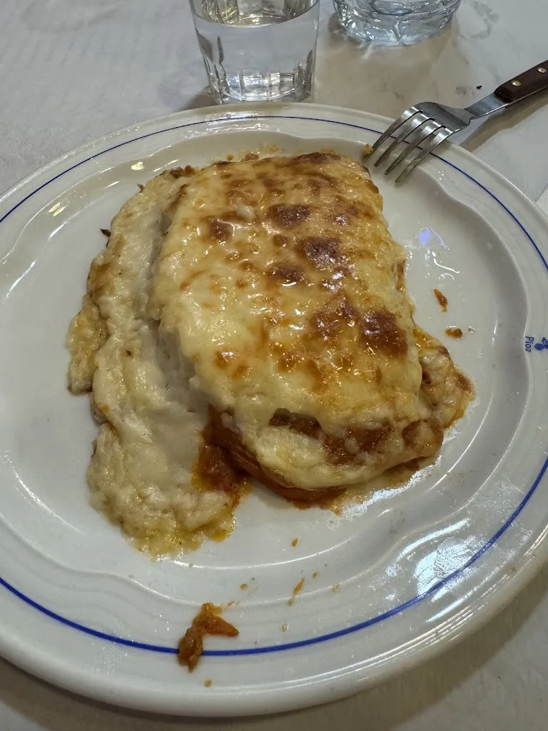 Abel Marin_Bar Juan Luis_Armuña de Tajuña_recensione