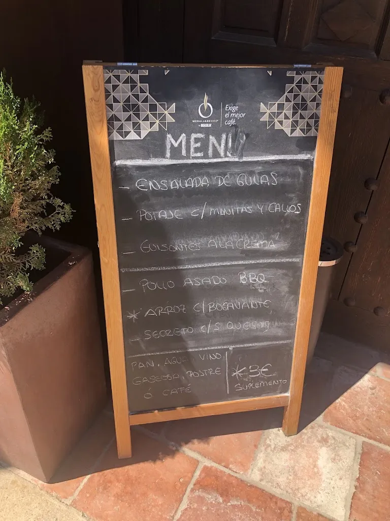 Menu_Restaurante - Hotel Rural El Salero_Atanzón_immagine_1