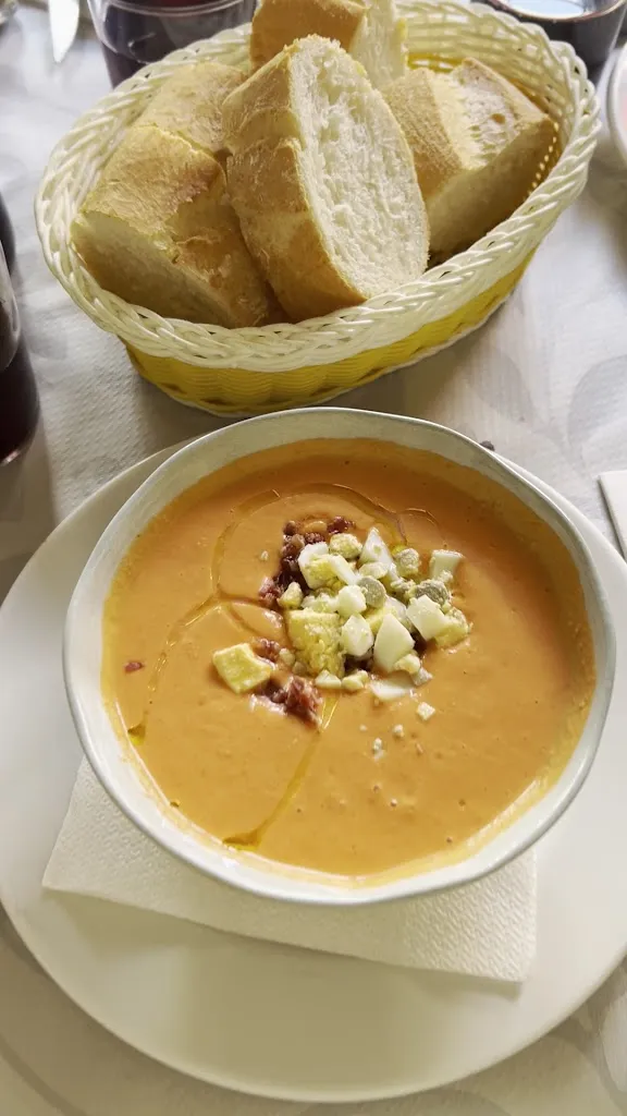 Aaron Gayo _Restaurante Cuevas Sinagoga_Berninches_review