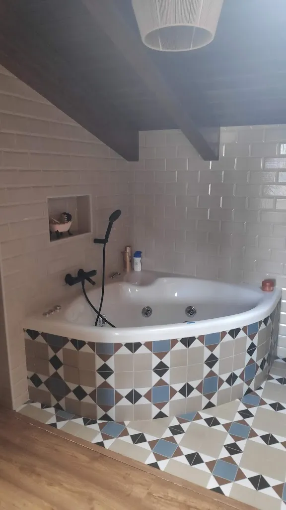 josue llopis florencio_Casa Rural Casa el Cura_Campillo de Dueñas_recensione