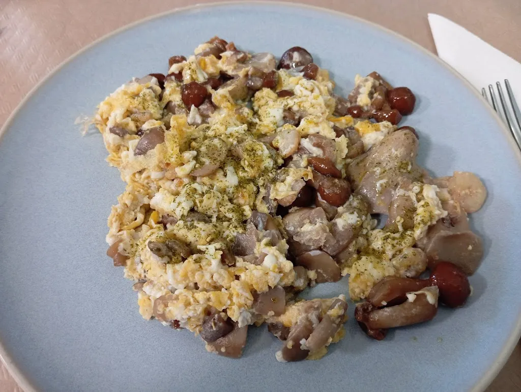 Juan Salas_Bar-Restaurante “Los Manzanos”_Campillo de Ranas_review