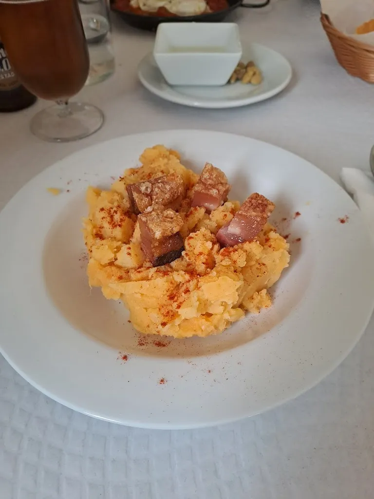 Restaurante Camping los Bonales_Cantalojas_slider_image_3