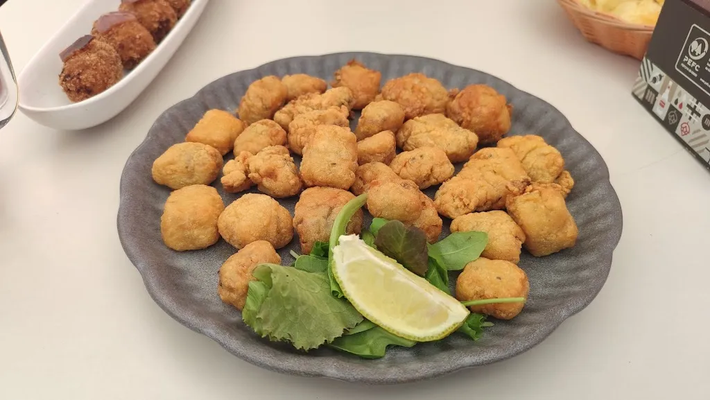 Juan Llorente _Palila cafe bar_Brihuega_review