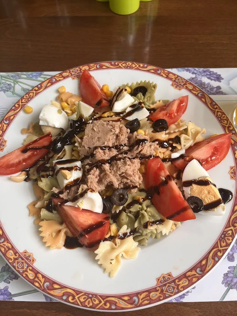 Katherine Gómez Casilla _CAFE-BAR CARLOS III_Brihuega_review