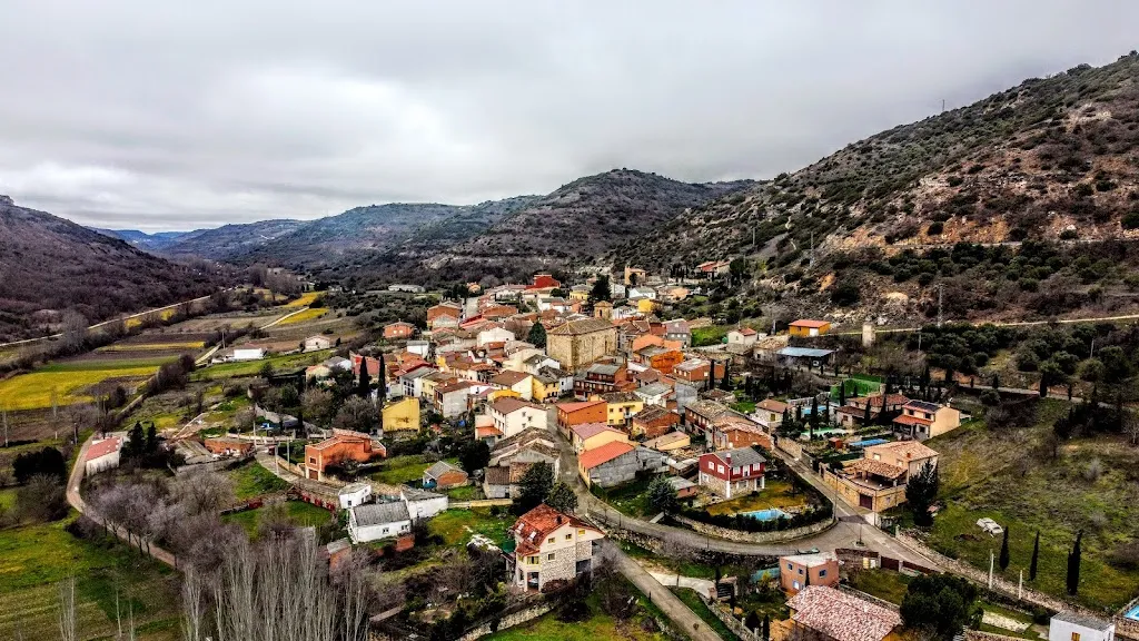 Bar Francis_Caspueñas_slider_image_2