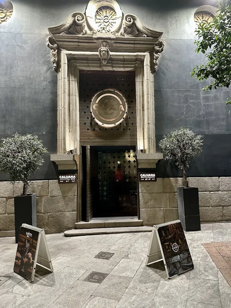 Leo Kingston_Caluana_Capela A_review