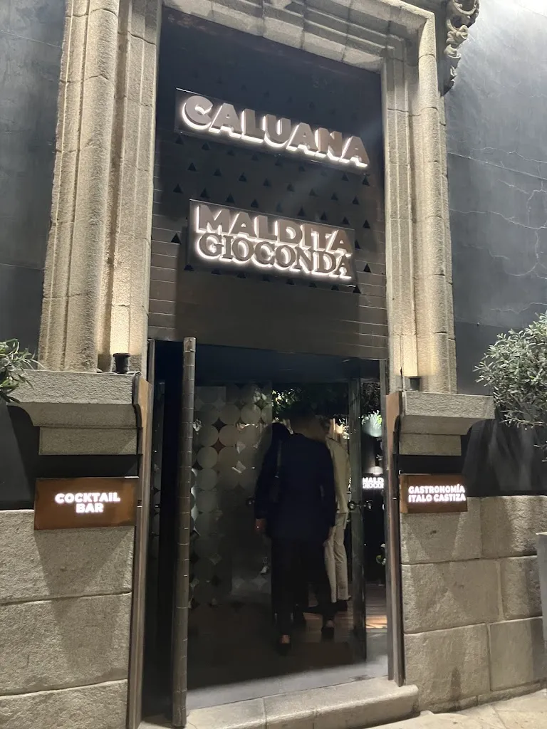 Caluana_Capela A_slider_image_3