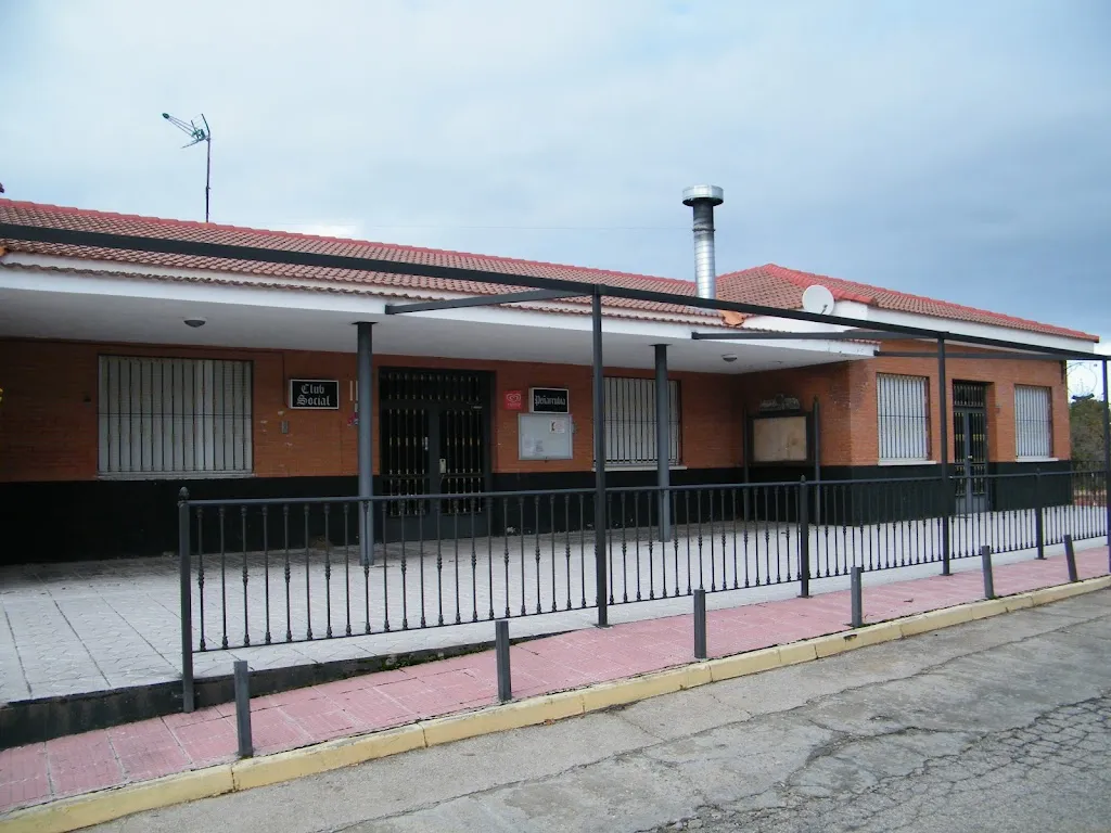 LA TARARA Bar restaurante Peñarrubia_Casa de Uceda_slider_image_3