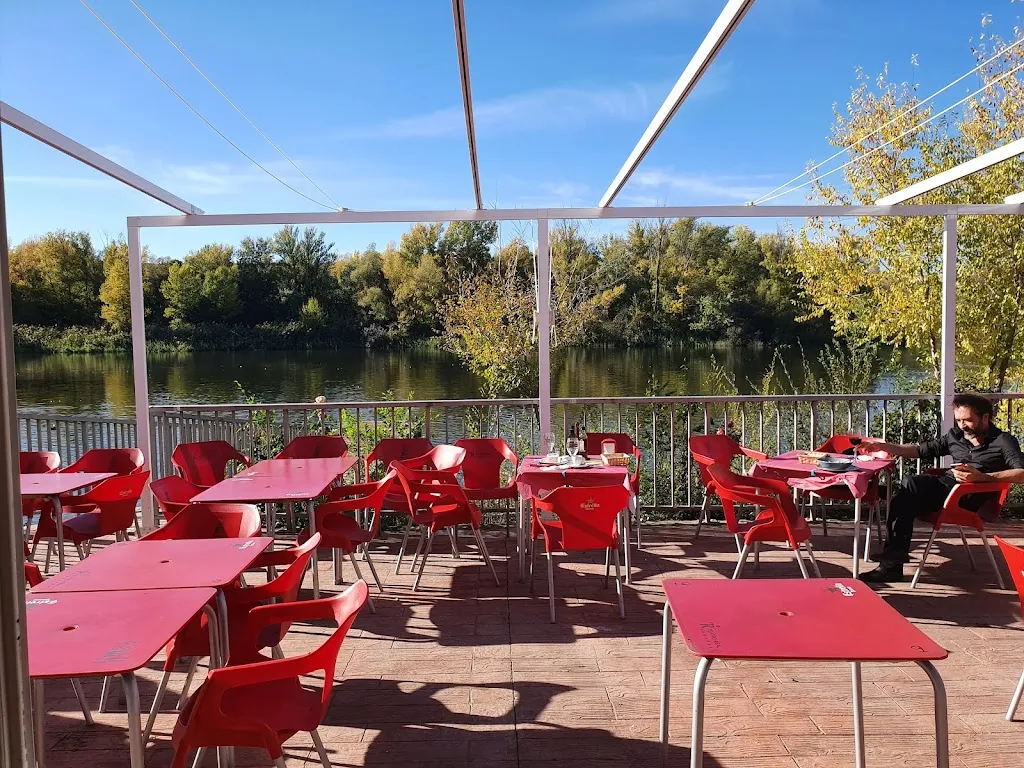 Quiosco de verano_Casa de Uceda_slider_image_1