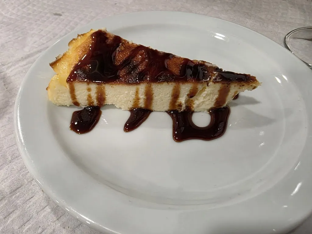 Restaurant La Brasa de Encinas restaurant in Cabanillas del Campo