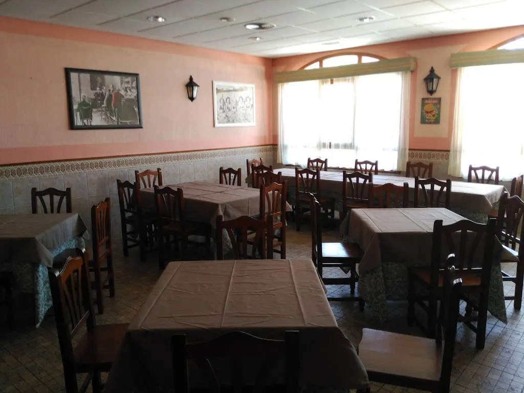 Restaurante Las Tinajas restaurant in Cabanillas del Campo