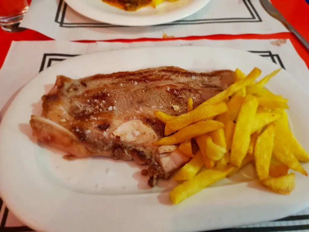 QUEEN’S CAFÉ_Cabanillas del Campo_slider_image_3