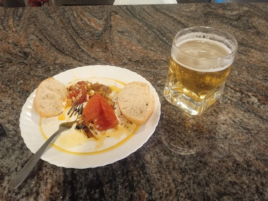 Menu_Bar Donde Arturo_Cabanillas del Campo_image_2