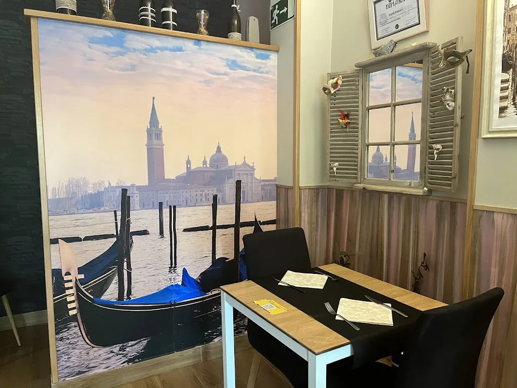 Polina_La Góndola Veneciana restaurante _Cendejas de la Torre_review
