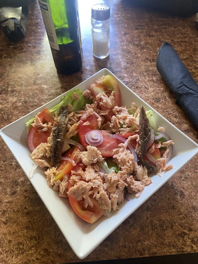 Menu_Bar El Puente_Checa_image_6