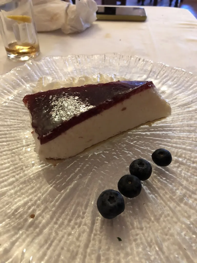 Menu_Restaurante Hostal Joselena_Chiloeches_image_4