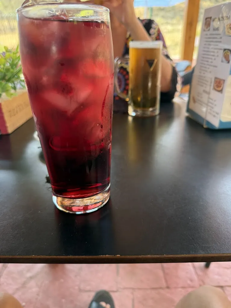 Javier Cañamero_Bar piscina municipal chiloeches_Chiloeches_review