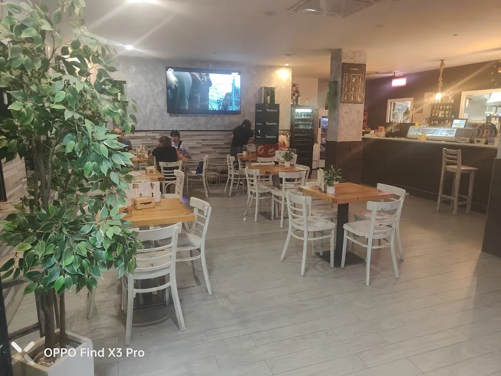 La Celes de Mika_Azuqueca de Henares_slider_image_1