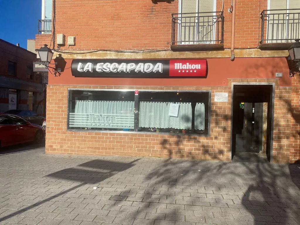 Bar La Escapada restaurant in Azuqueca de Henares