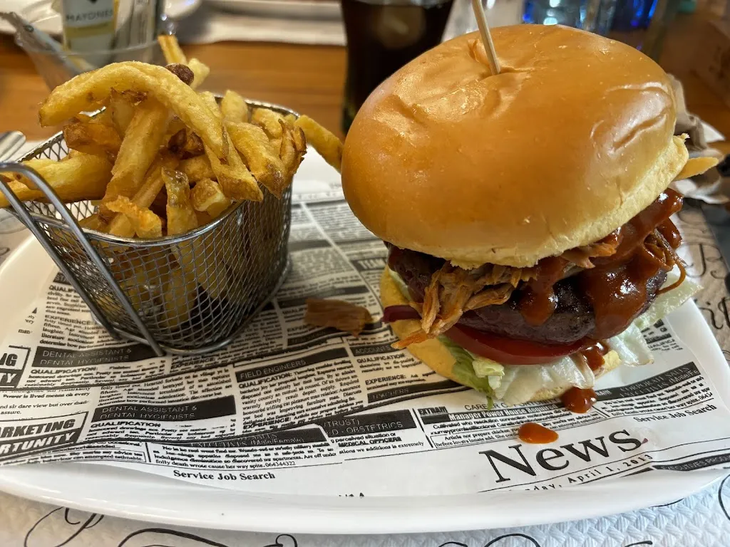 Borja Salcedo_La Fábrica Al Punto_Azuqueca de Henares_review