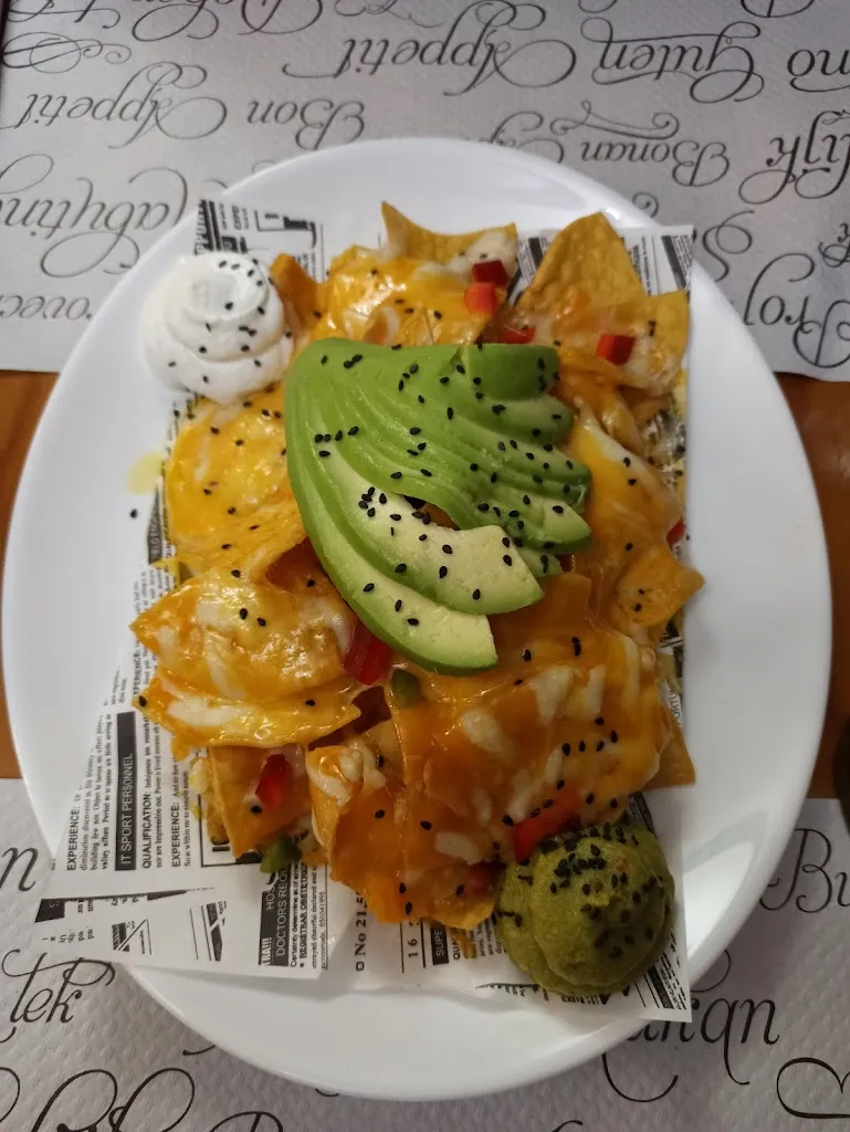 Oscar Alba_La Fábrica Al Punto_Azuqueca de Henares_review