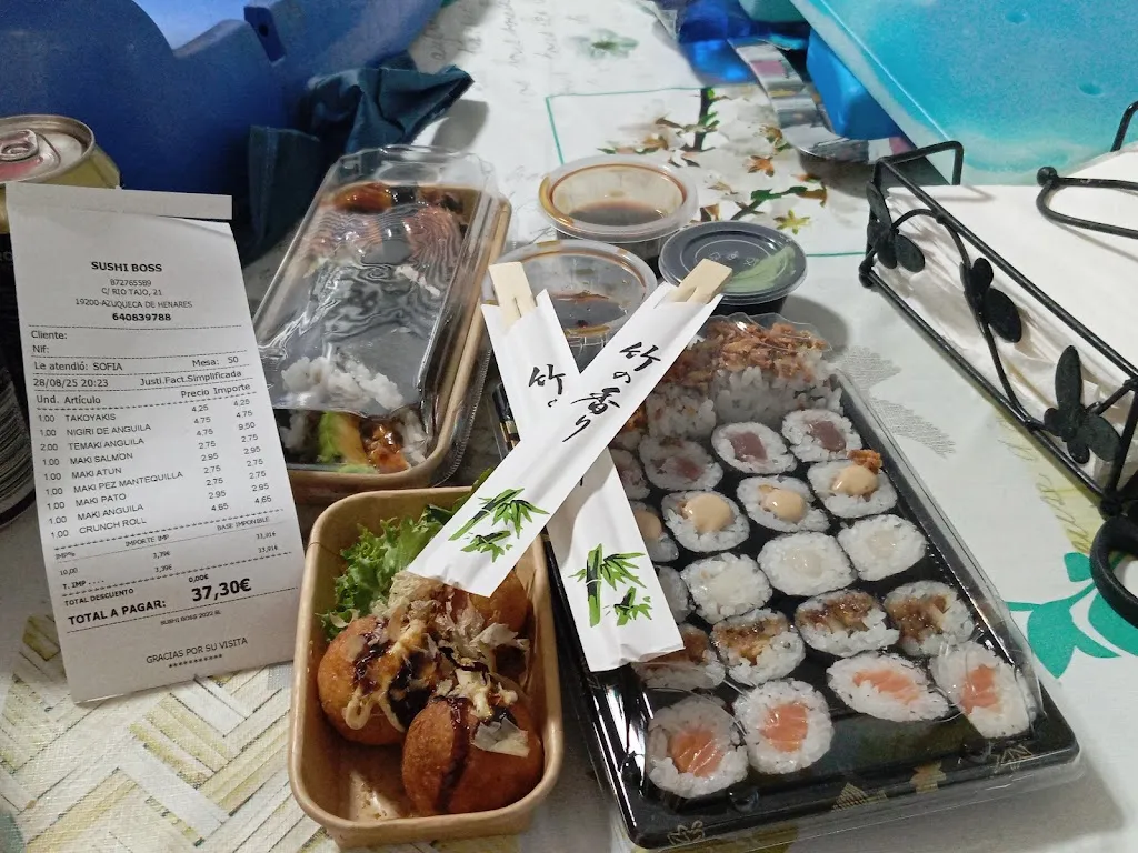 S._SUSHI BOSS RESTAURANTE CAFETERIA_Azuqueca de Henares_review