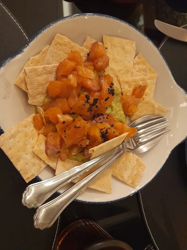 Sohamjit Mukherjee_Restaurante The Captain_Capela A_recensione