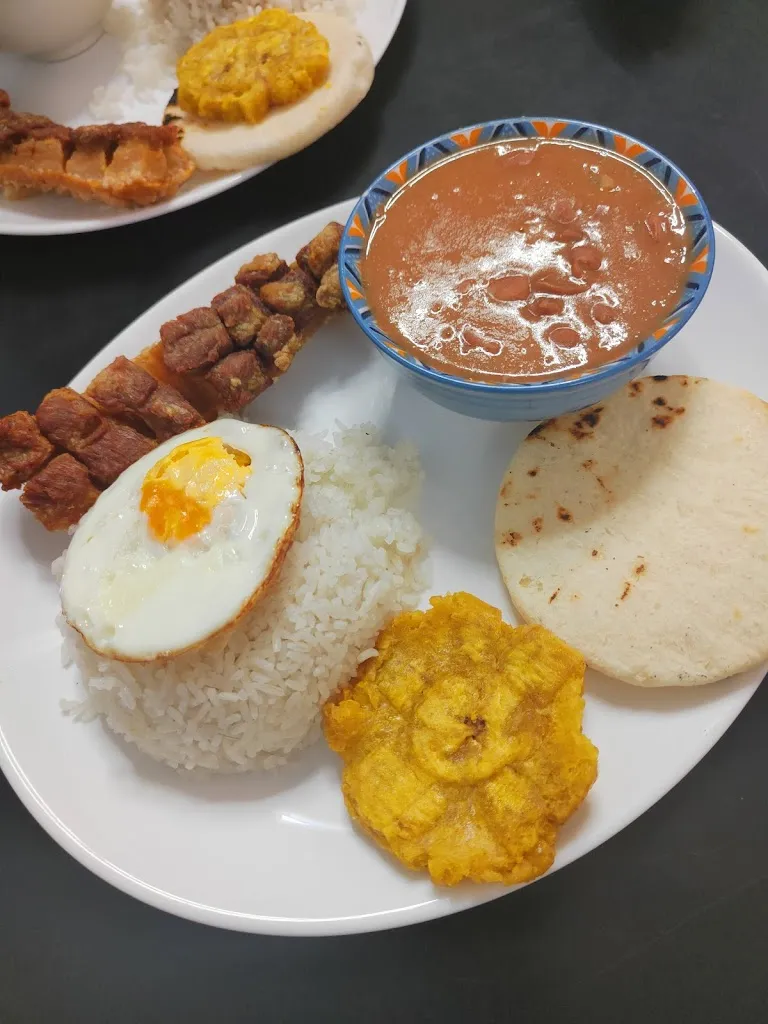 Marta_Bar Cafeteria Compartiendo Café_Azuqueca de Henares_recensione