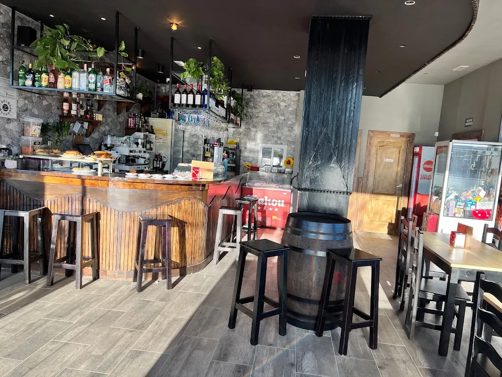 Cafetería Henares_Azuqueca de Henares_slider_image_1