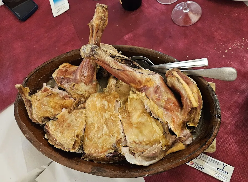 RESTAURANTE HNOS. MARTÍNEZ._Cogolludo_slider_image_2