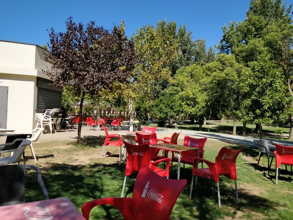 La Terraza del Parque restaurant in Cincovillas