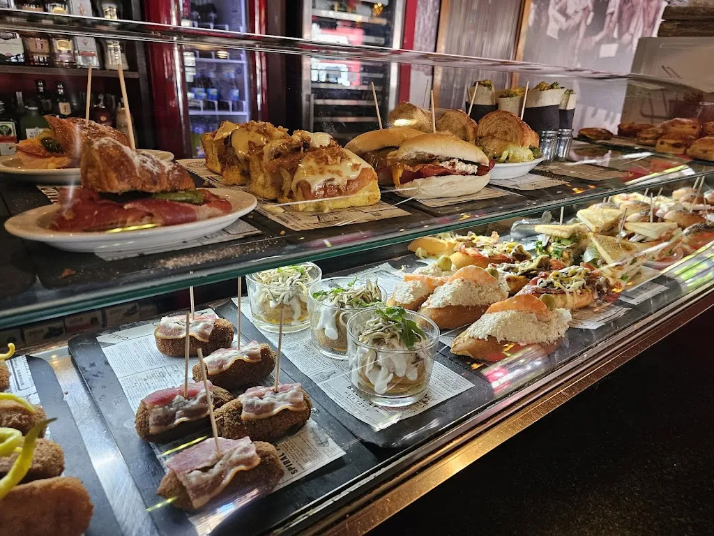 Fred BC_Casa Fau_Cincovillas_review