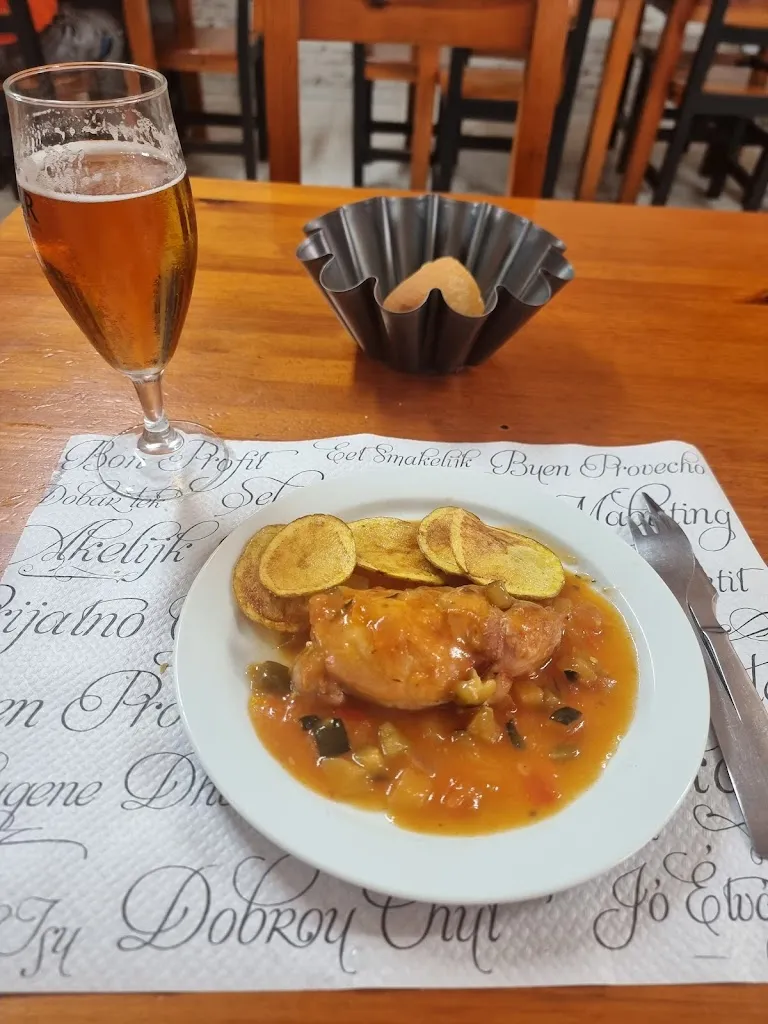 Marius Tanase_Bar Restaurante Matadero_Cincovillas_recensione