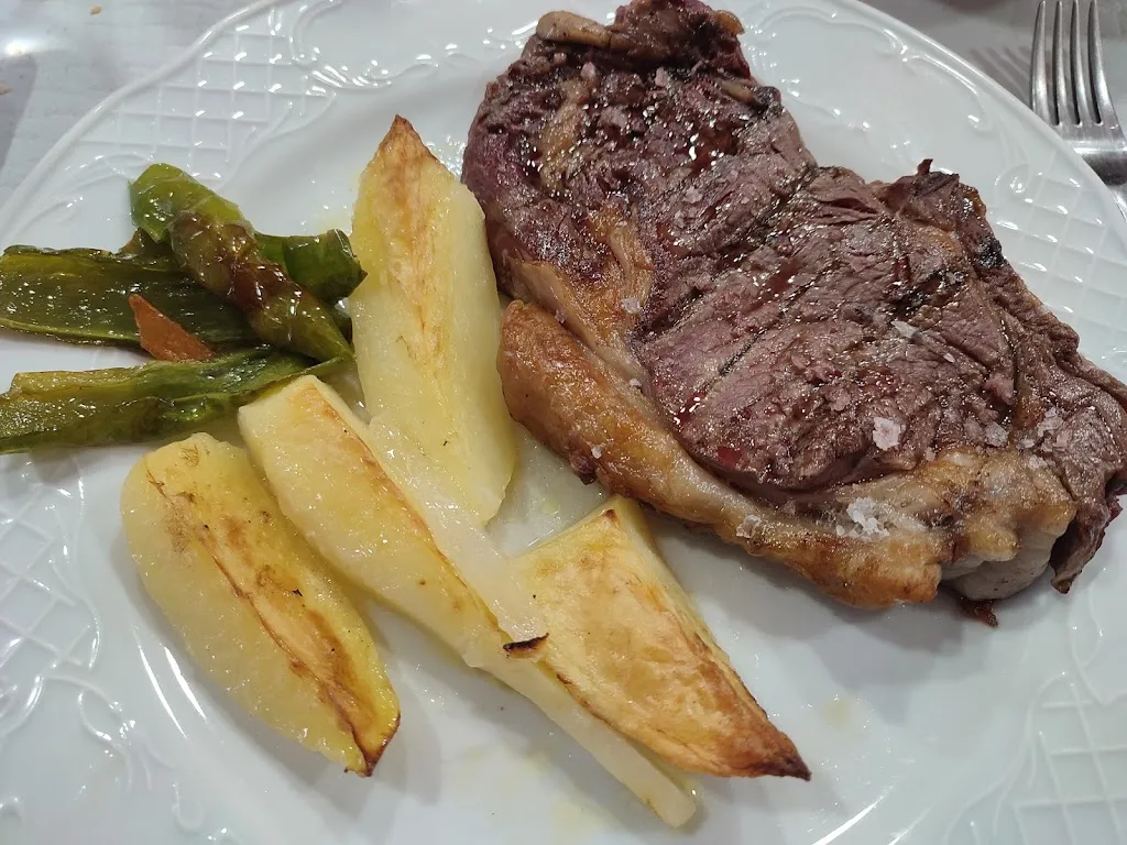 Adrian Ruiz_Bar - Asador Los Caballeros_Cincovillas_review